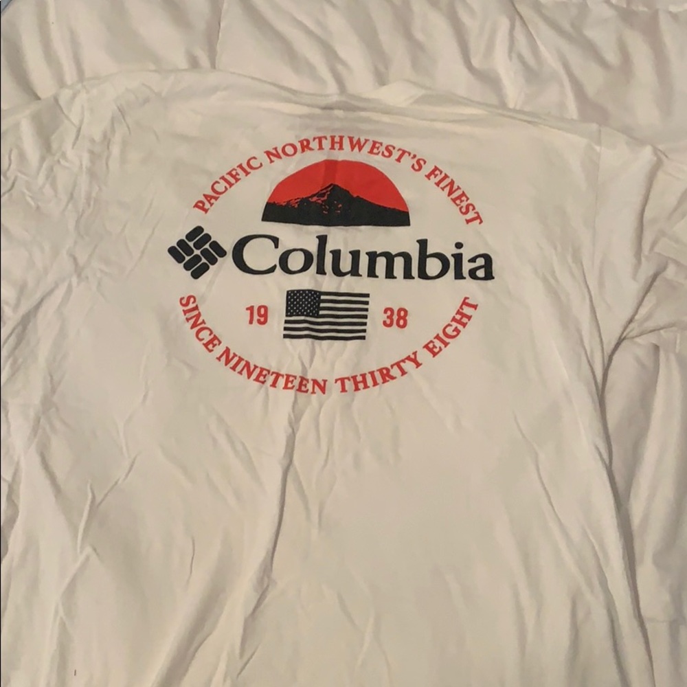 Men’s Columbia Large T-shirt
